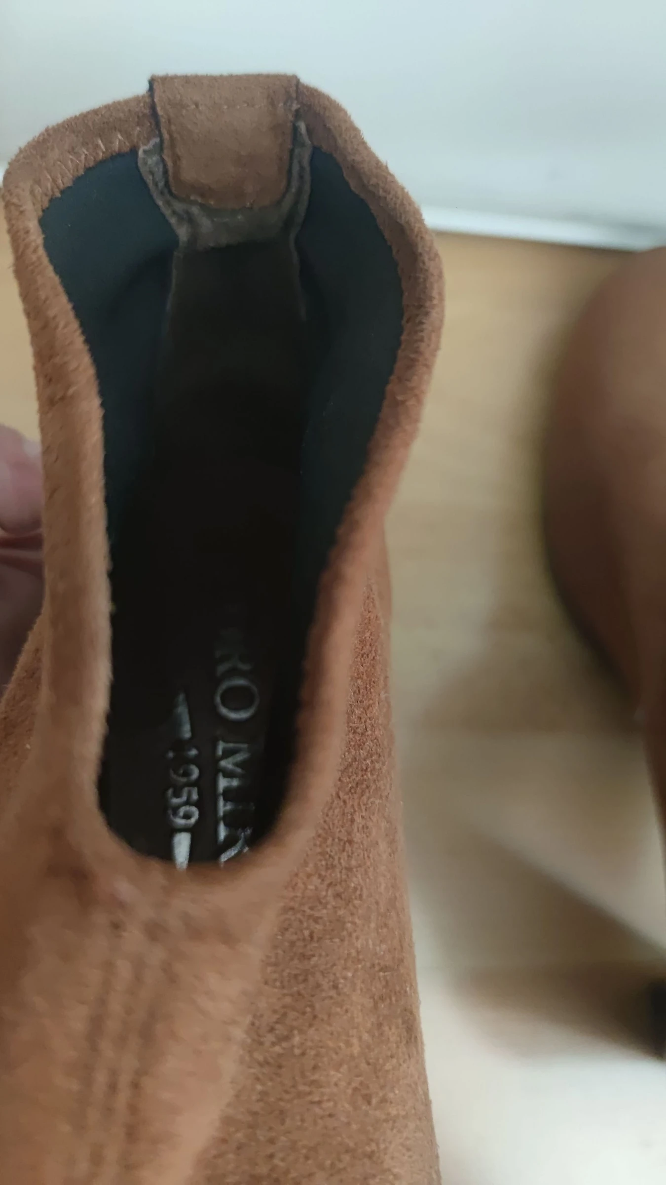 Botines de ante com salto Pedro Miralles Tamanho 38 – photo 16